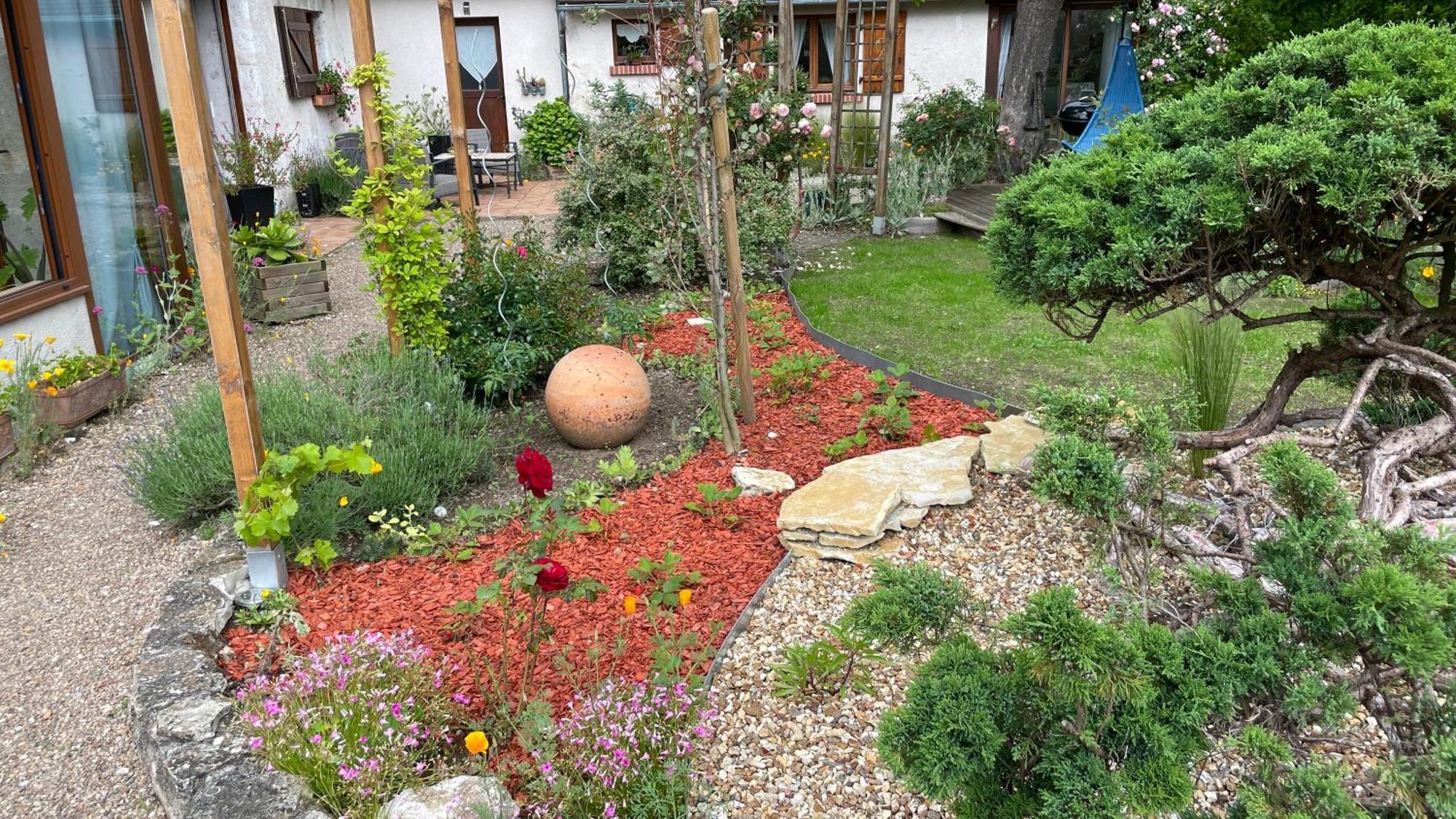 L'Orme Seul, Maison D'Hotes Vineuil  Екстериор снимка